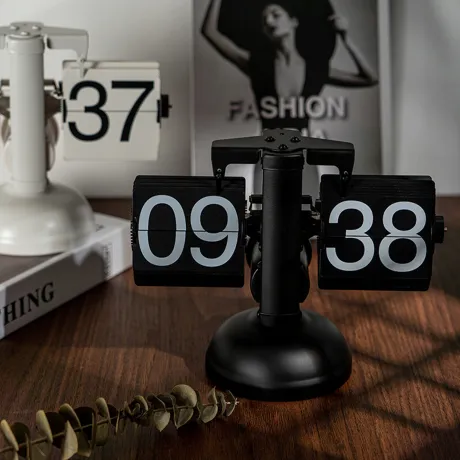 Zegar klapkowy mechaniczny retro vintage czarny RC02