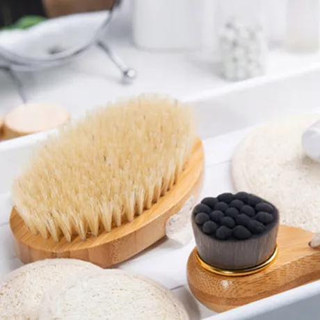 Szczotka do masażu ciała na sucho i mokro 01724