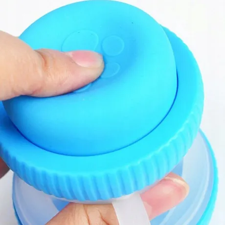 Szczotka myjąca dla psa kota z dozownikiem 19297