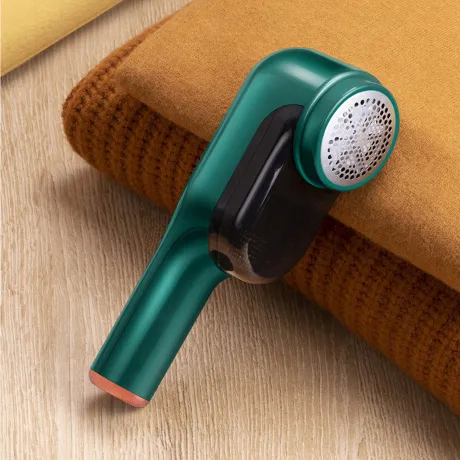 Elektryczna golarka do ubrań akumulatorowa CS01-G