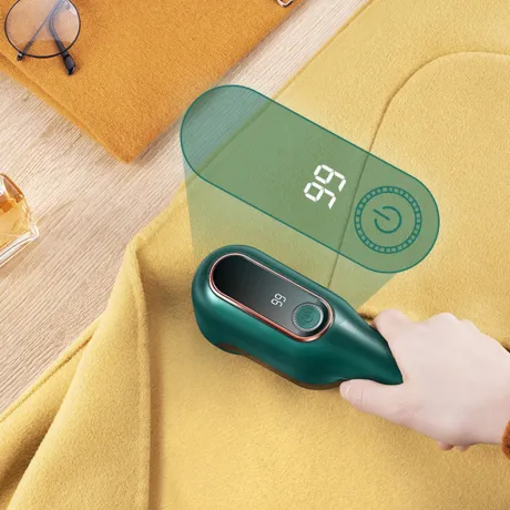 Elektryczna golarka do ubrań akumulatorowa CS01-G