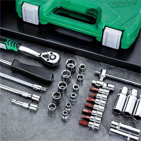 Zestaw narzędzi grzechotka w komplecie z bitami walizka 53 elementy TK02