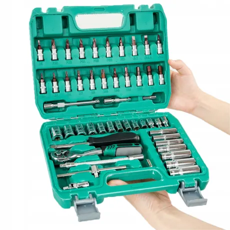 Zestaw narzędzi grzechotka w komplecie z bitami walizka 53 elementy TK02