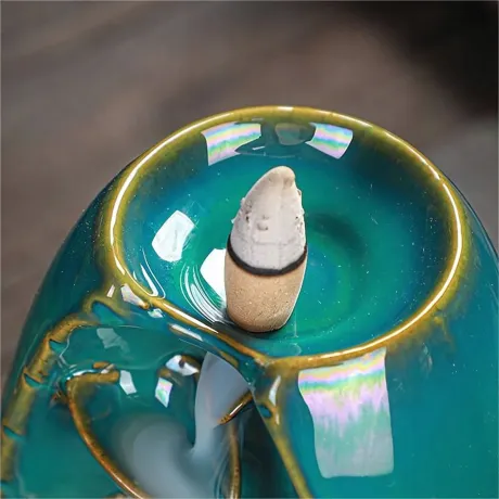 Kominek zapachowy ceramiczny w kształcie wodospadu kadzidło + 10 knotów 27420_N